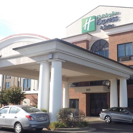 Holiday Inn Express & Suites Dyersburg By Ihg Exterior foto